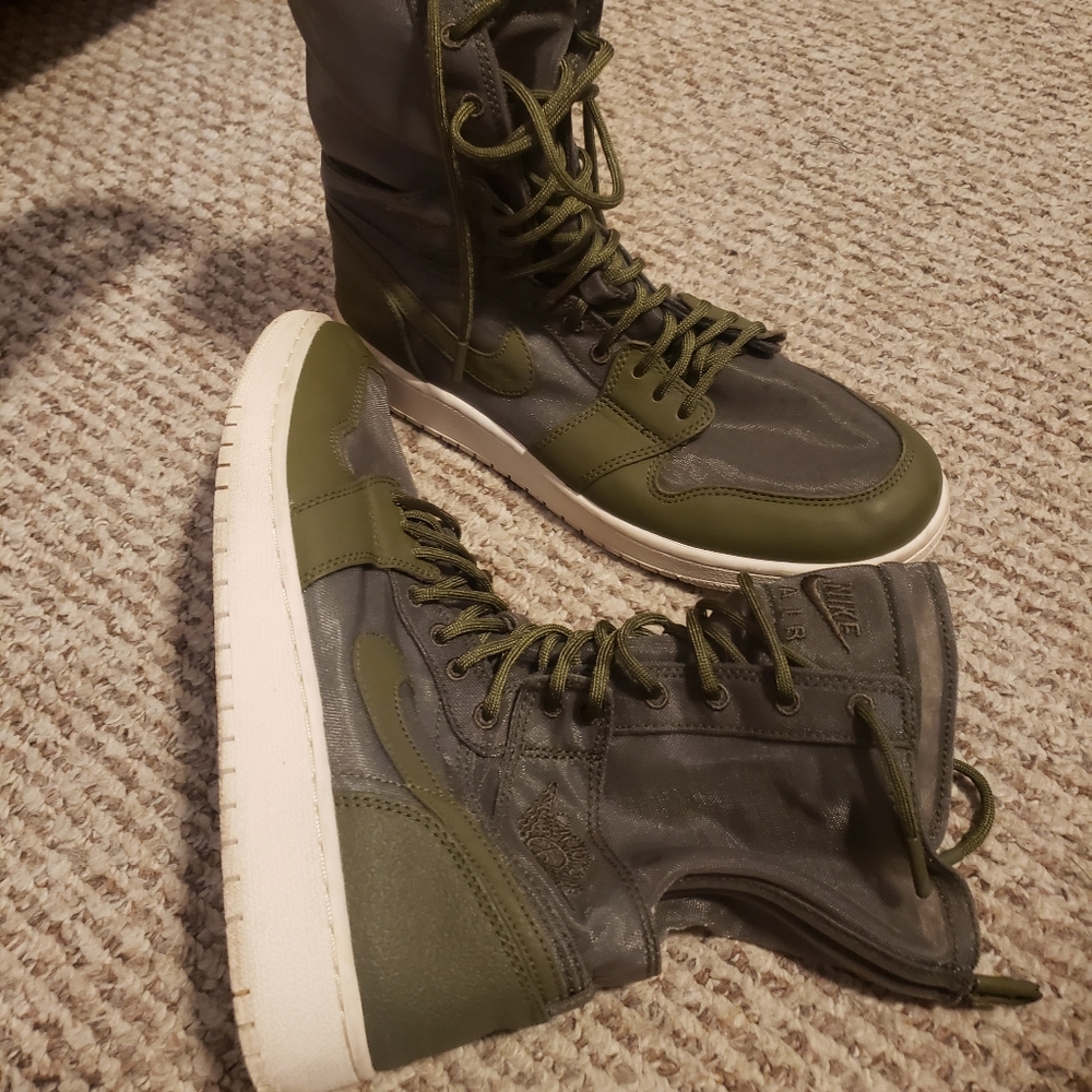 Nike Air Jordans army Green women's size 9.5